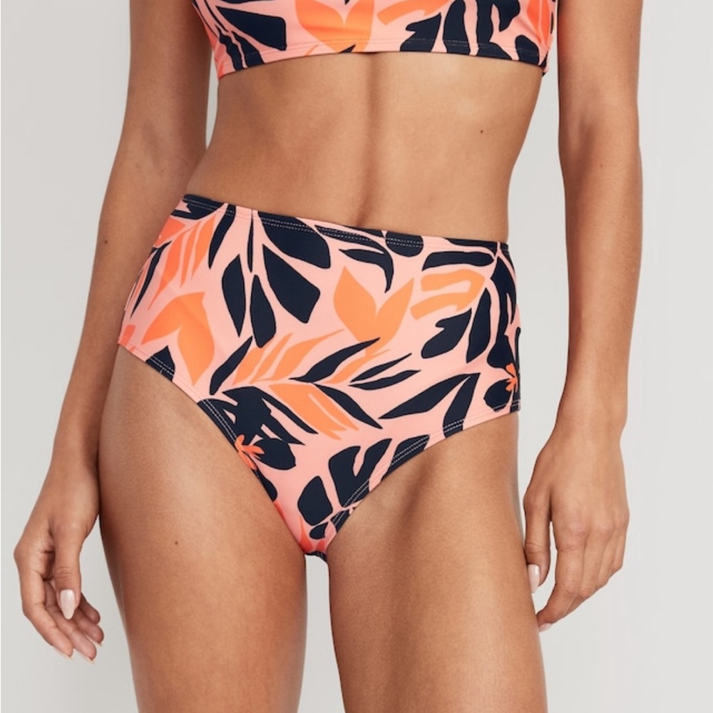 NWT High Waisted Bikini Bottoms S